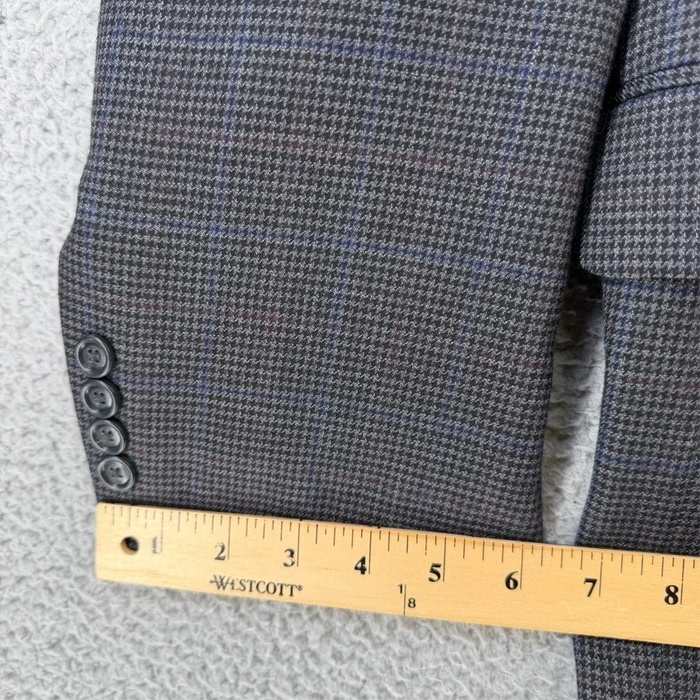 Jos A Bank Traveler Tailored Fit Sport Coat Blazer Men 48R Wool Houndstooth Gray